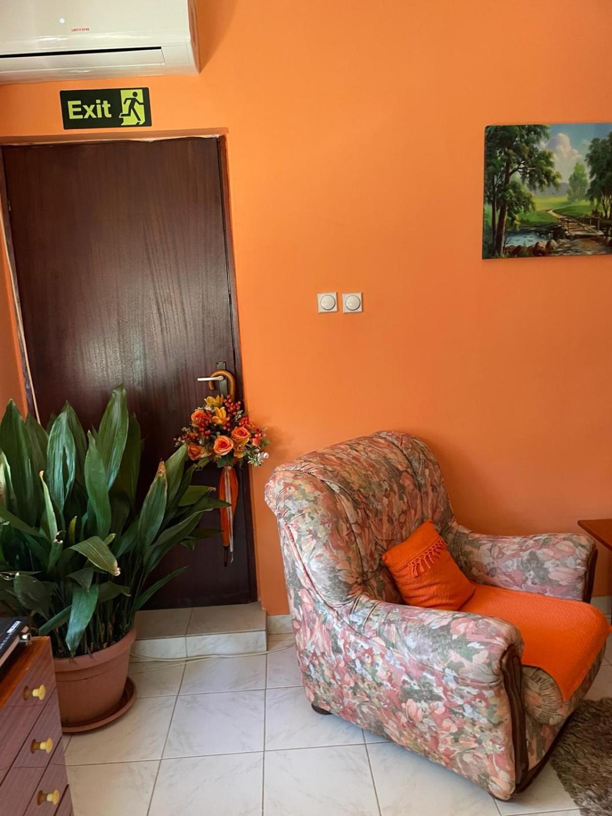 Nela Apartmani Ni المظهر الخارجي الصورة
