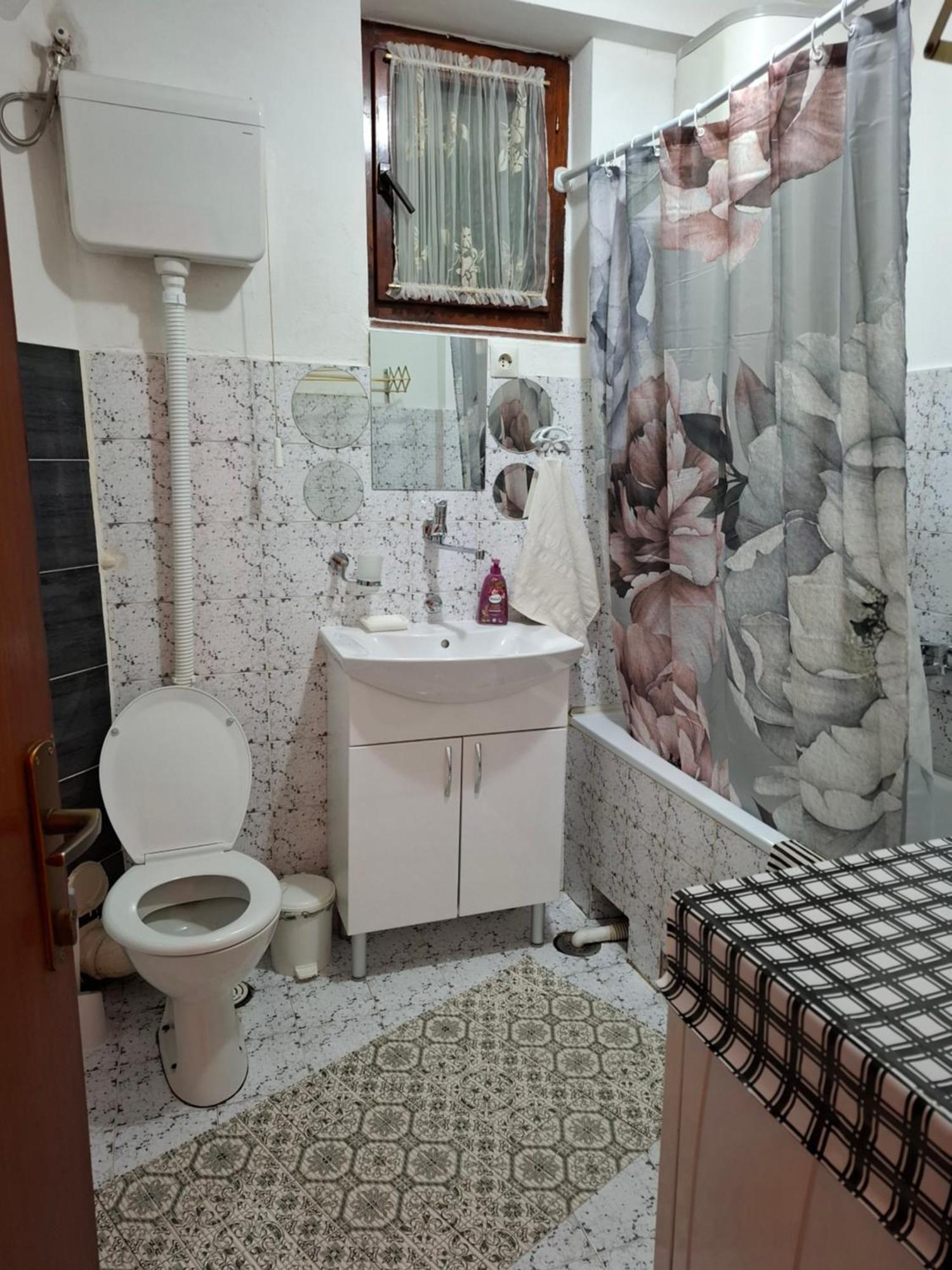 Nela Apartmani Ni المظهر الخارجي الصورة
