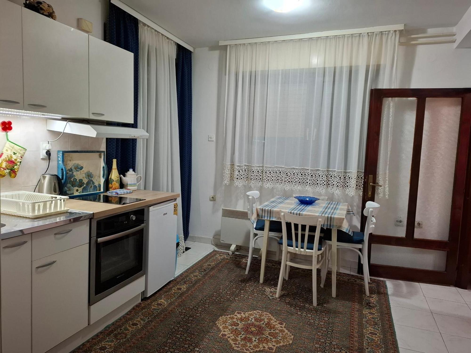 Nela Apartmani Ni المظهر الخارجي الصورة